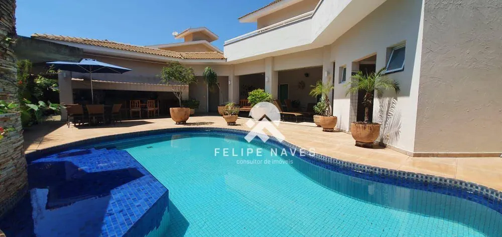 Casa, 4 quartos, 590 m² - Foto 1