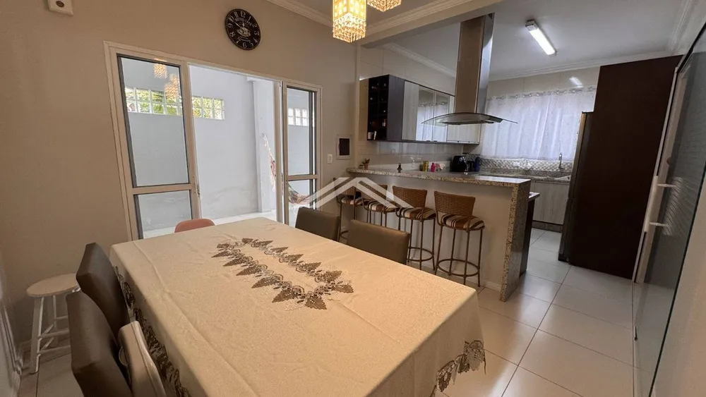 Casa, 3 quartos, 144 m² - Foto 4