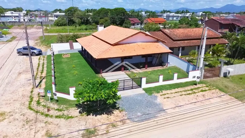 Casa, 2 quartos, 156 m² - Foto 2