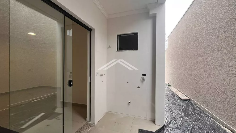 Sobrado, 4 quartos, 114 m² - Foto 1