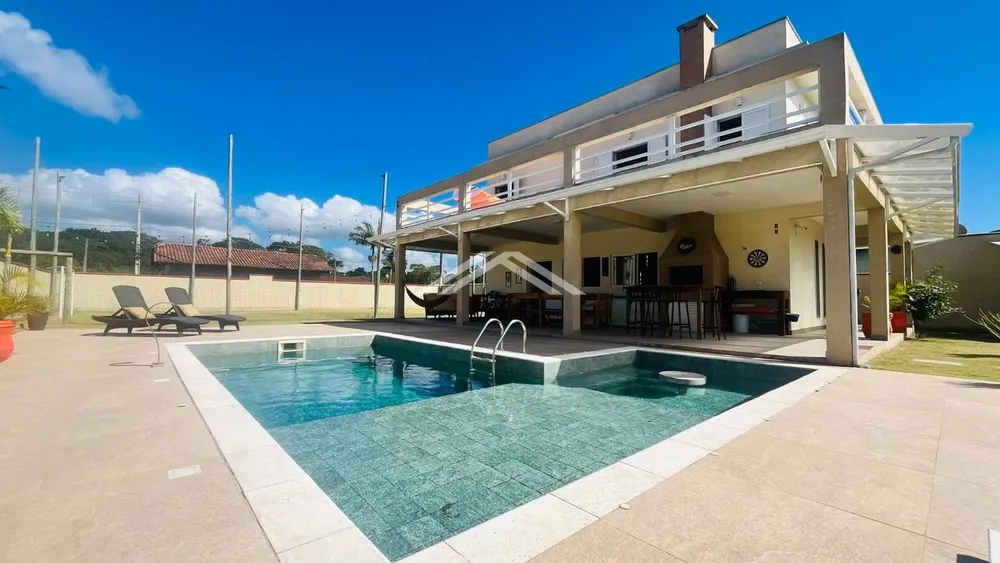 Casa, 3 quartos, 1152 m² - Foto 2