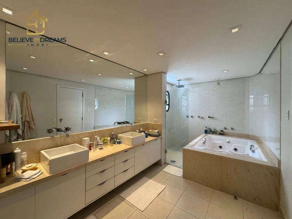 Apartamento, 3 quartos, 297 m² - Foto 4