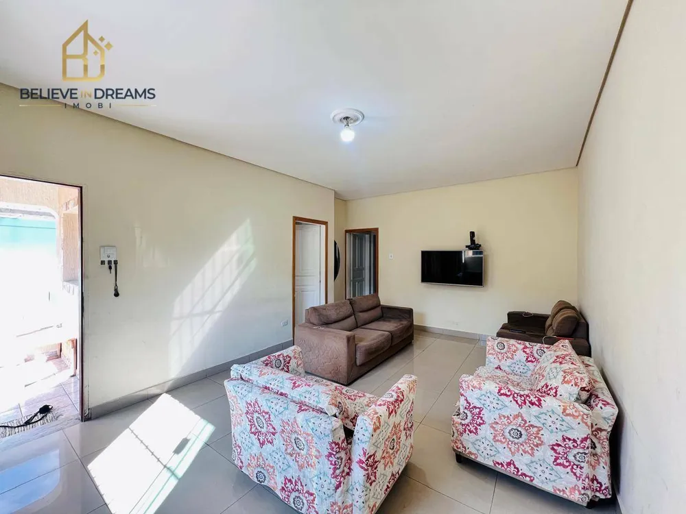 Casa, 2 quartos, 160 m² - Foto 1