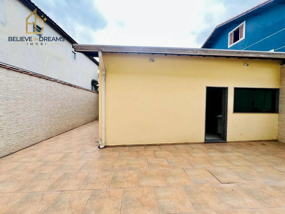Casa, 3 quartos, 260 m² - Foto 3