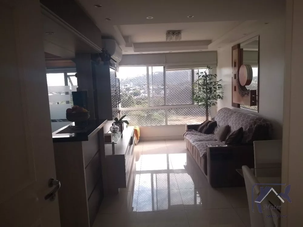 Apartamento à venda com 3 quartos, 71m² - Foto 1