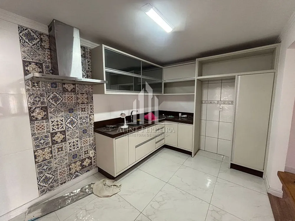 Casa, 3 quartos, 300 m² - Foto 11