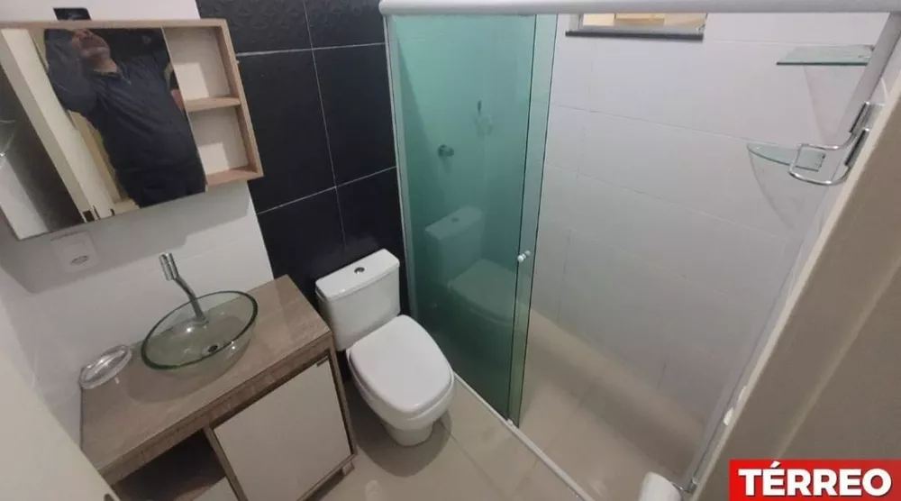 Casa à venda com 6 quartos, 150m² - Foto 4