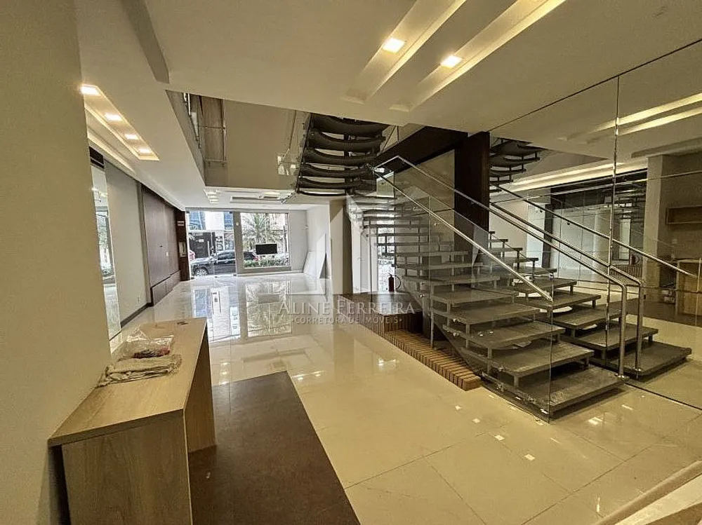 Sala-Conjunto, 300 m² - Foto 1