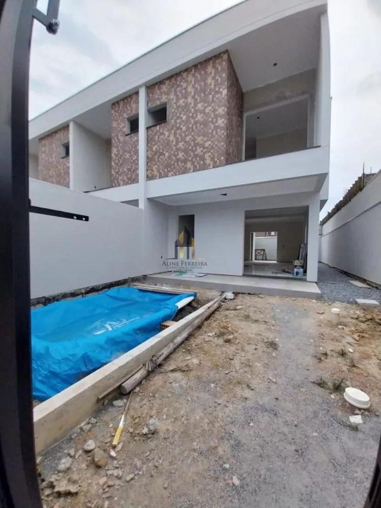 Sobrado à venda com 3 quartos, 100m² - Foto 4