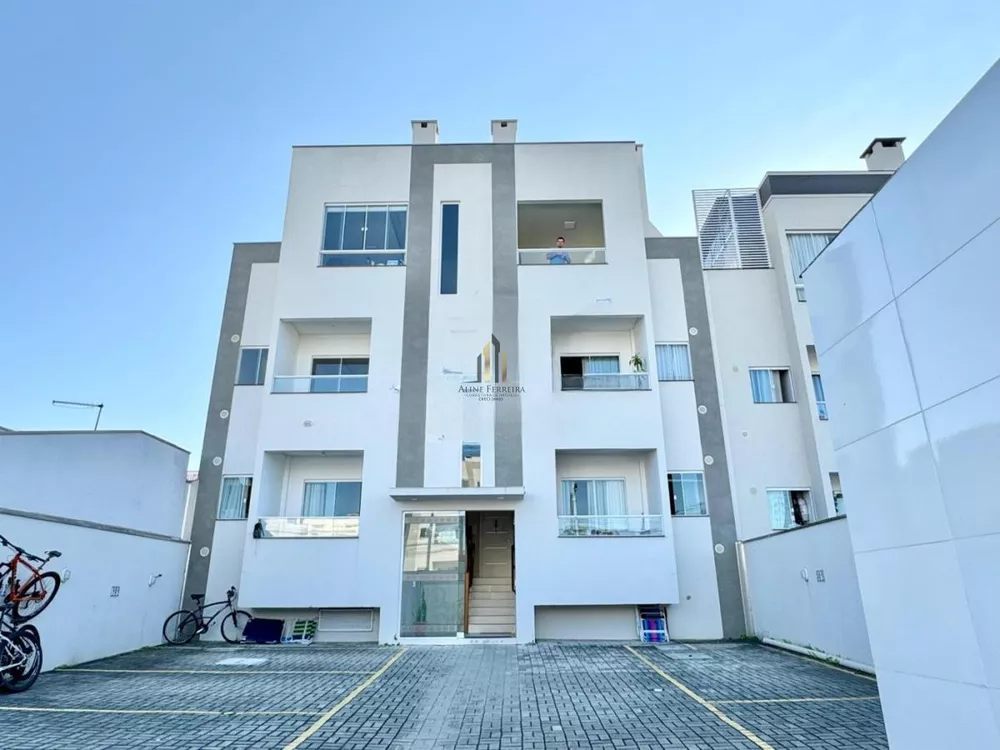 Apartamento à venda com 3 quartos, 139m² - Foto 1