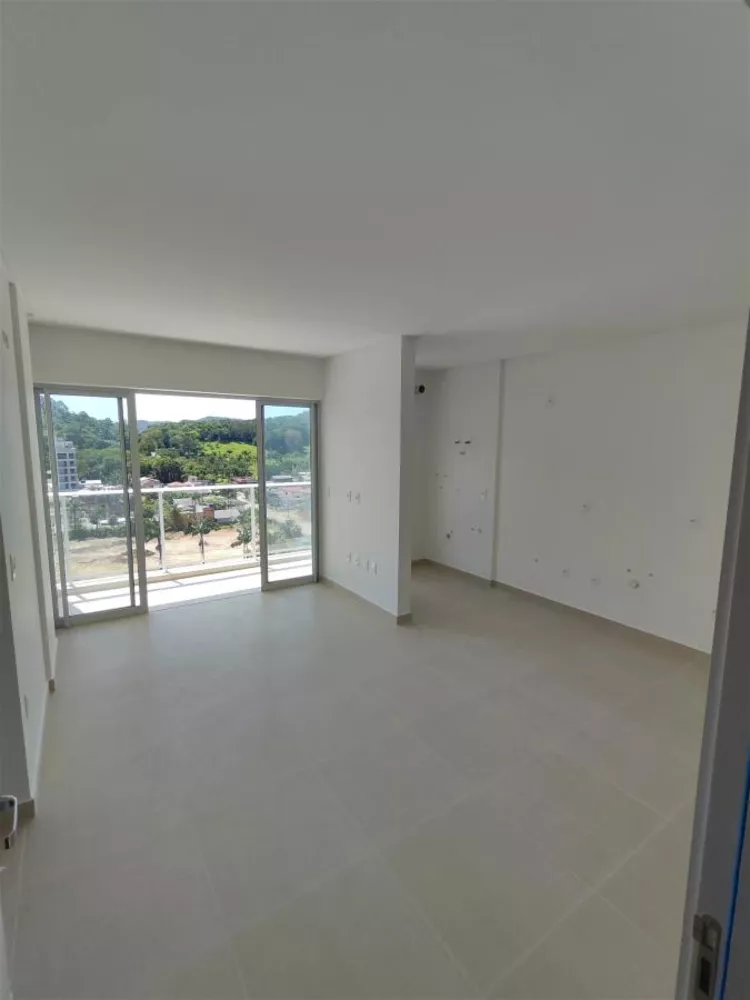 Apartamento à venda com 2 quartos, 62m² - Foto 4