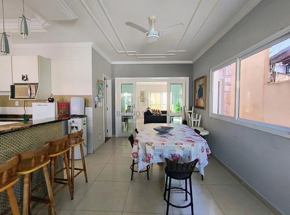 Casa, 4 quartos, 160 m² - Foto 1