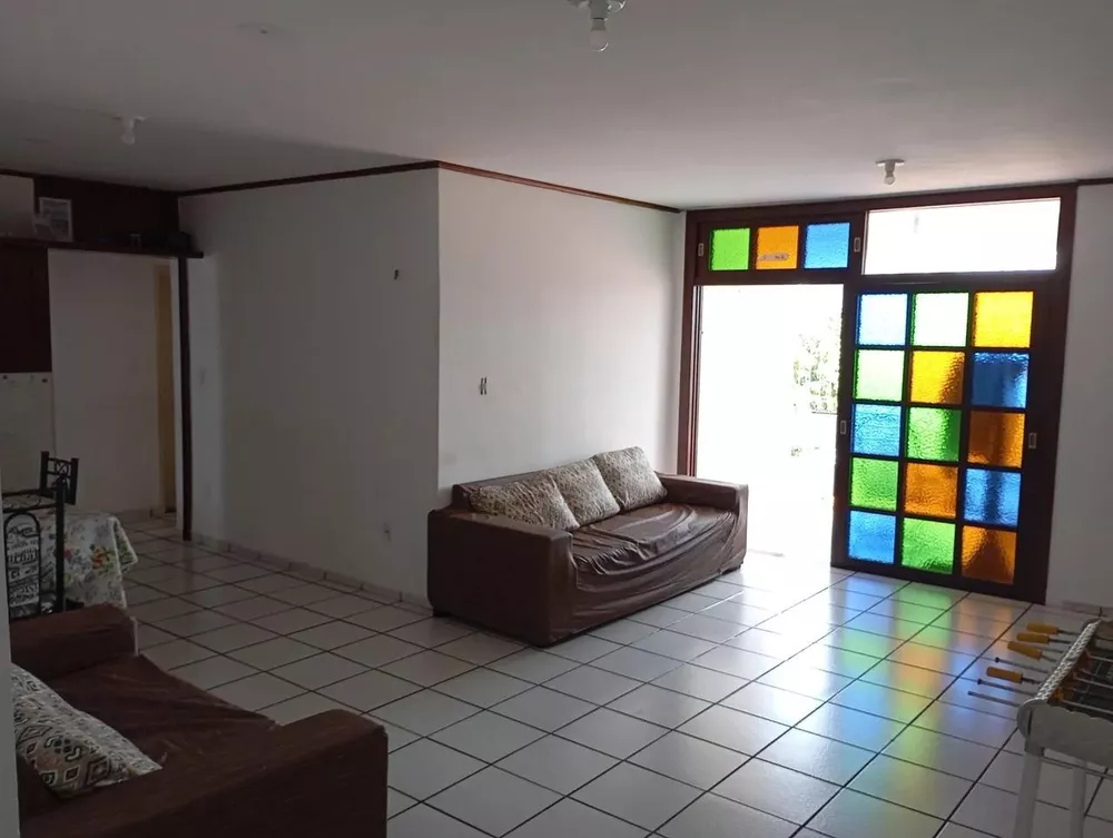 Apartamento à venda com 3 quartos, 108m² - Foto 2