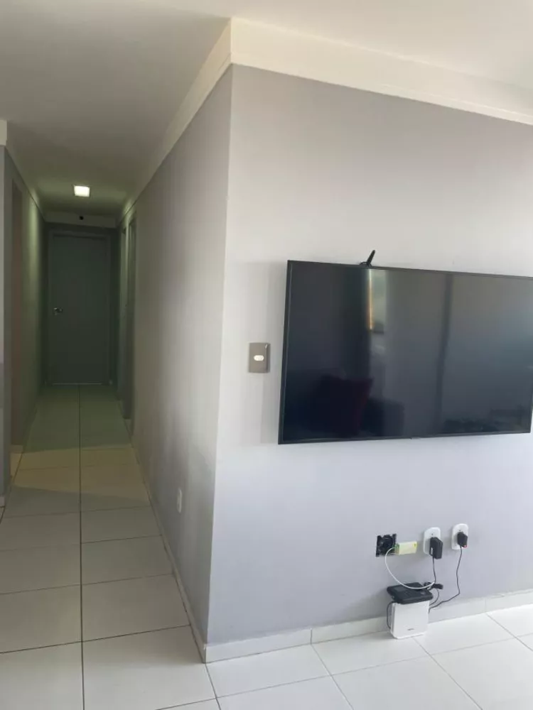 Apartamento à venda com 3 quartos - Foto 8