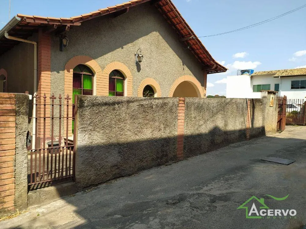 Casa, 3 quartos, 159 m² - Foto 2