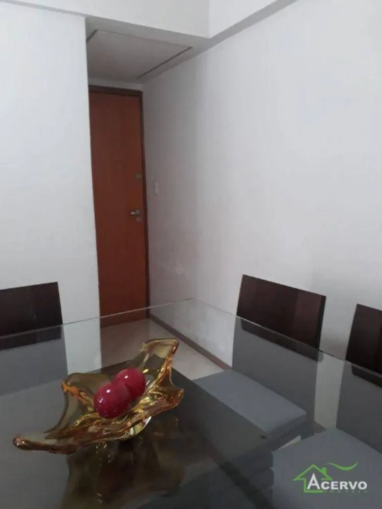 Apartamento, 3 quartos, 140 m² - Foto 2