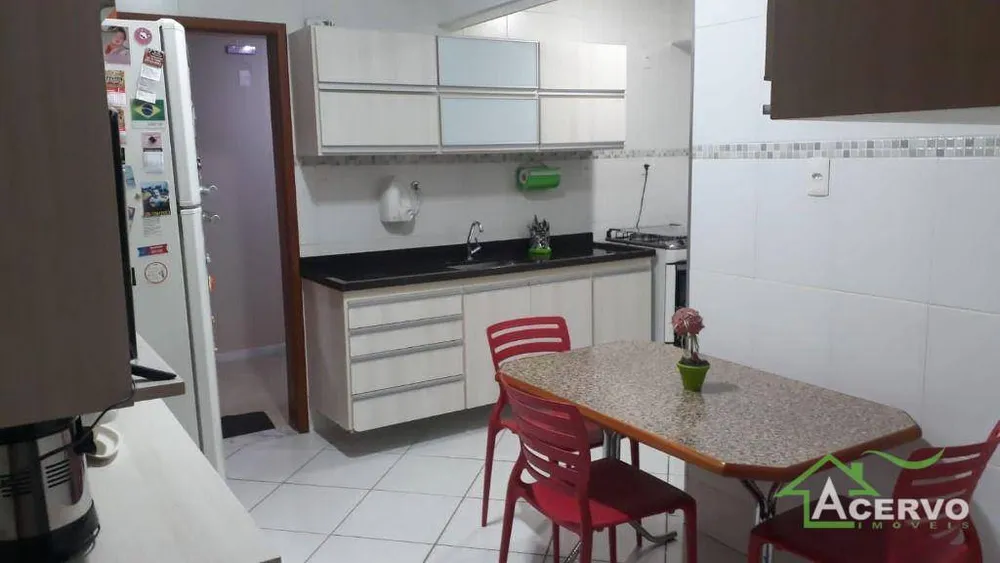 Apartamento, 3 quartos, 140 m² - Foto 3