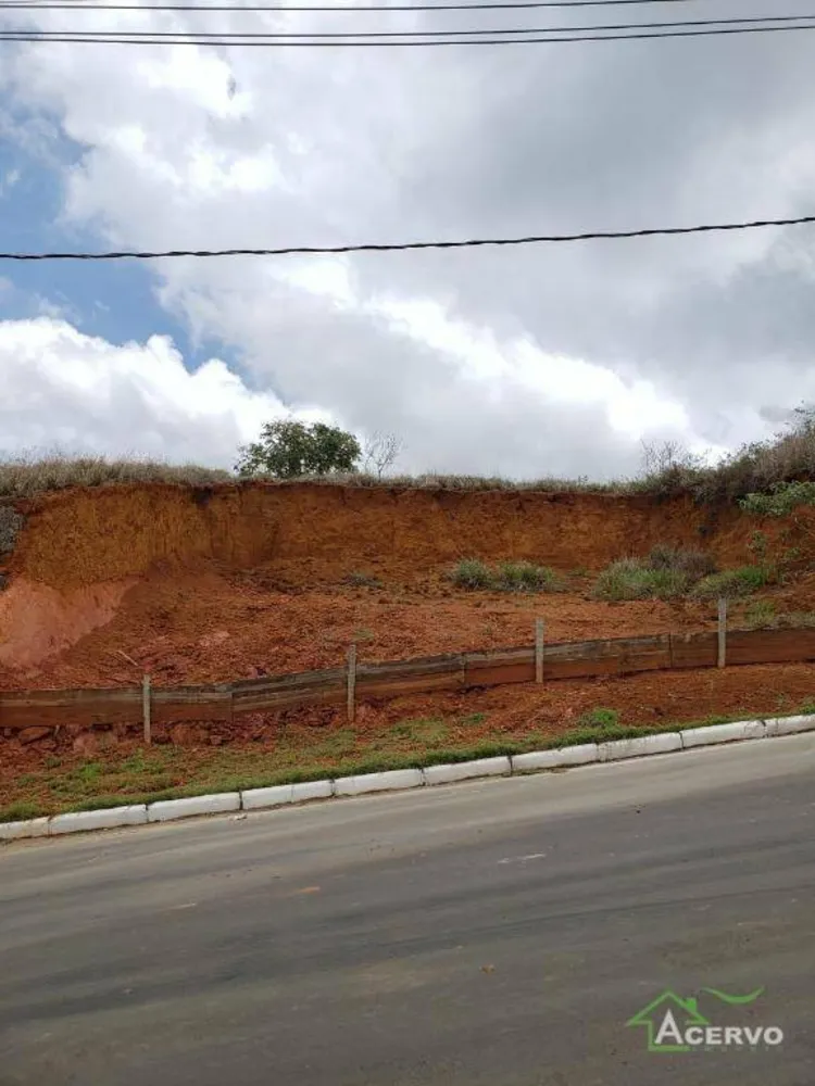 Loteamento e Condomínio, 527 m² - Foto 1