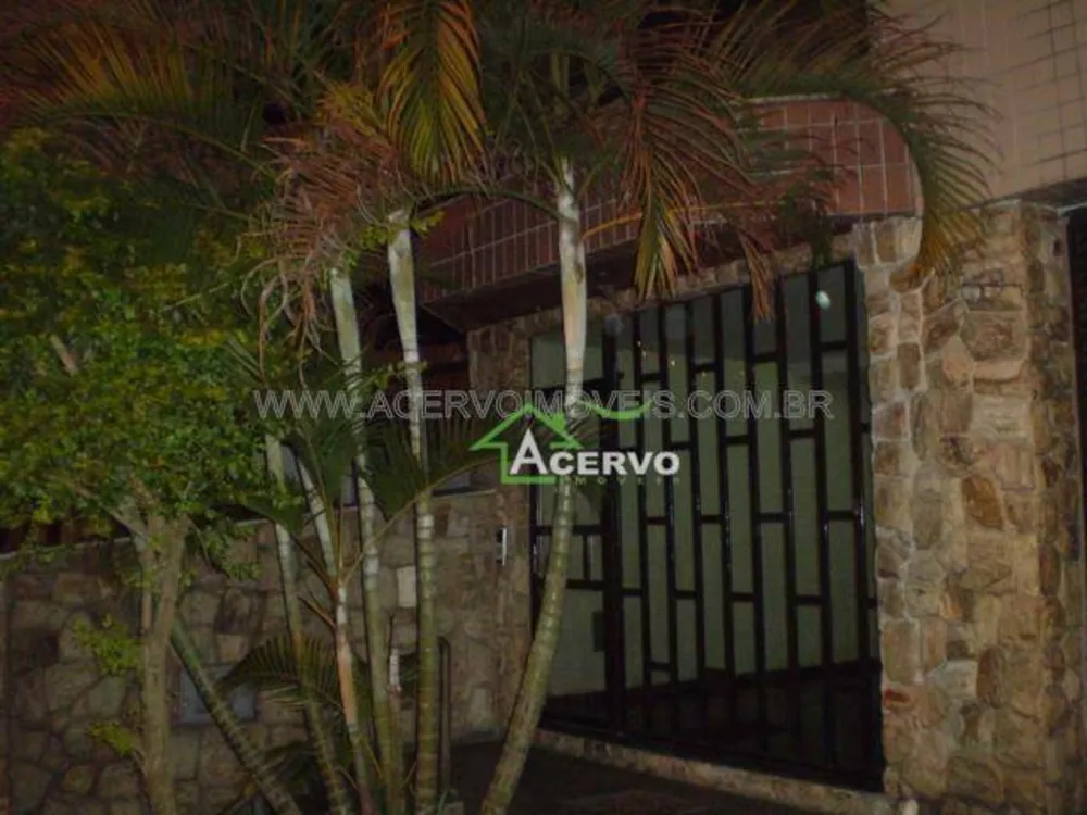 Apartamento, 3 quartos, 139 m² - Foto 2