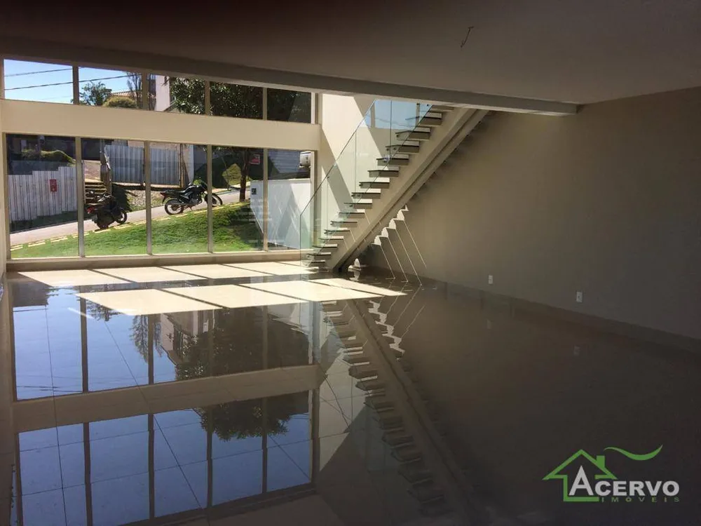 Casa, 3 quartos, 313 m² - Foto 4