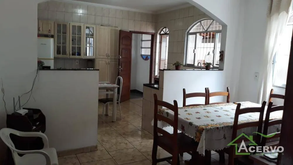 Casa, 3 quartos, 170 m² - Foto 3