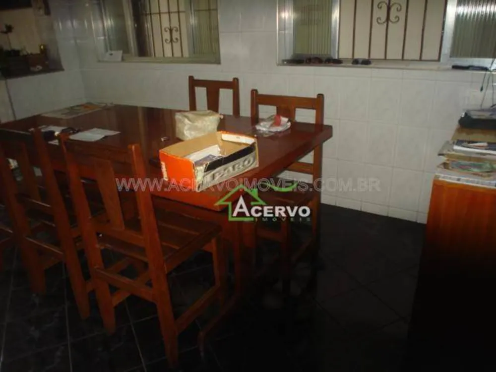 Casa, 5 quartos, 130 m² - Foto 4