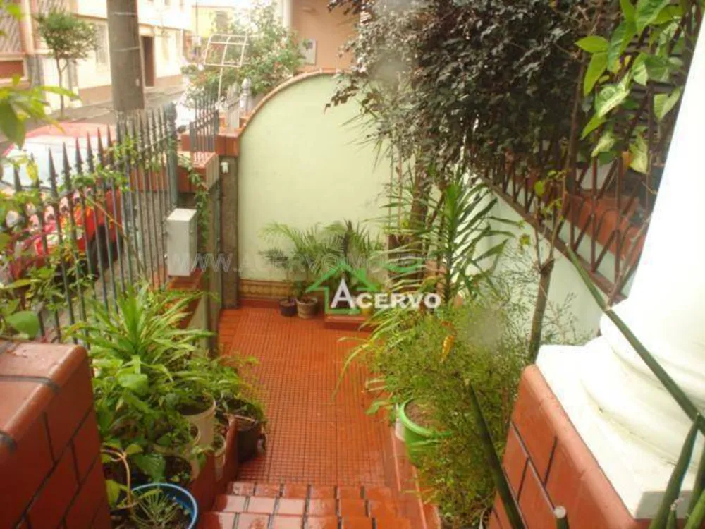 Casa, 5 quartos, 130 m² - Foto 2