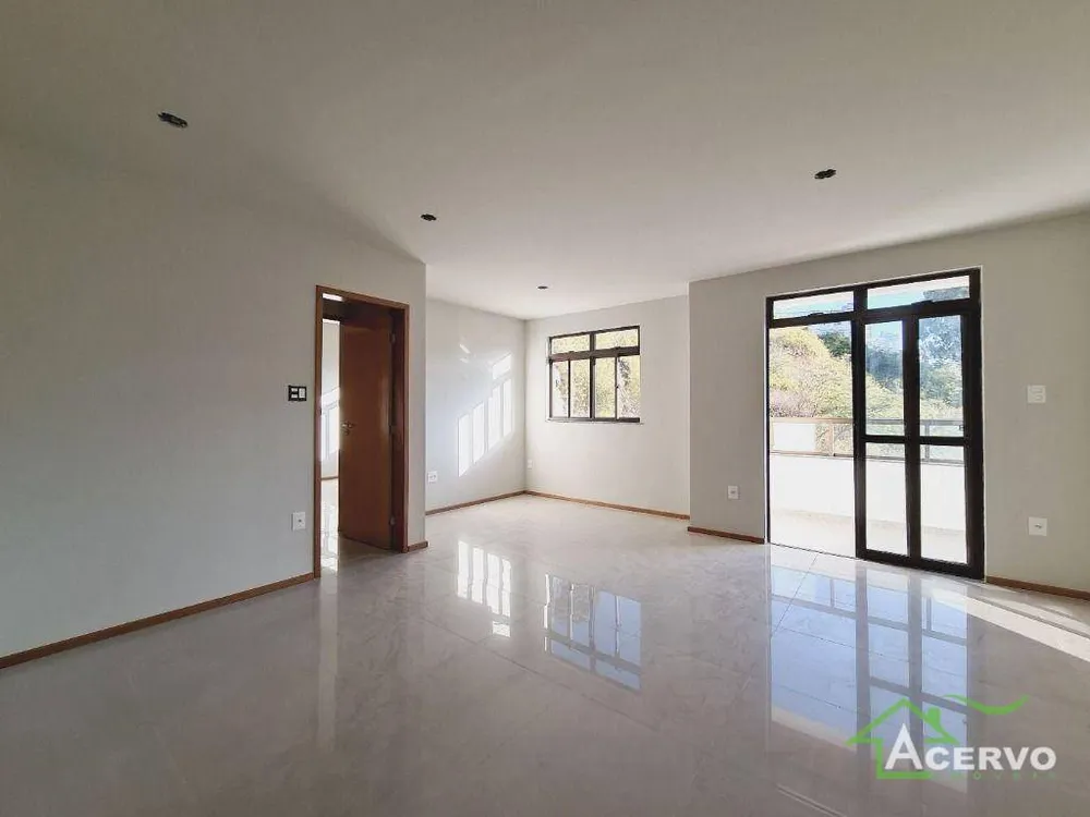 Cobertura, 3 quartos, 134 m² - Foto 2