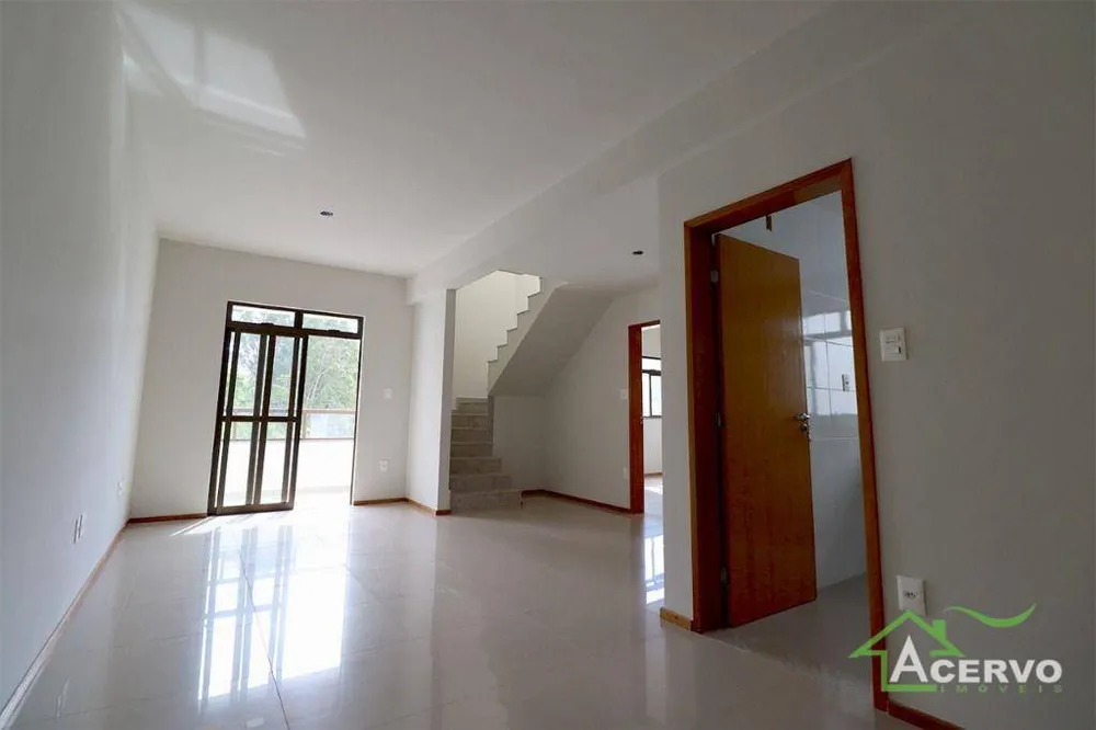 Cobertura, 3 quartos, 141 m² - Foto 2