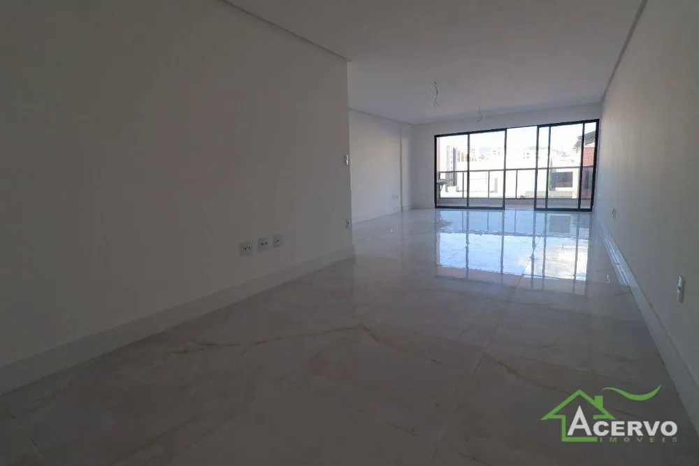 Apartamento, 4 quartos, 225 m² - Foto 2