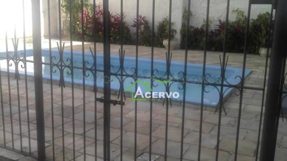 Casa, 3 quartos, 180 m² - Foto 2