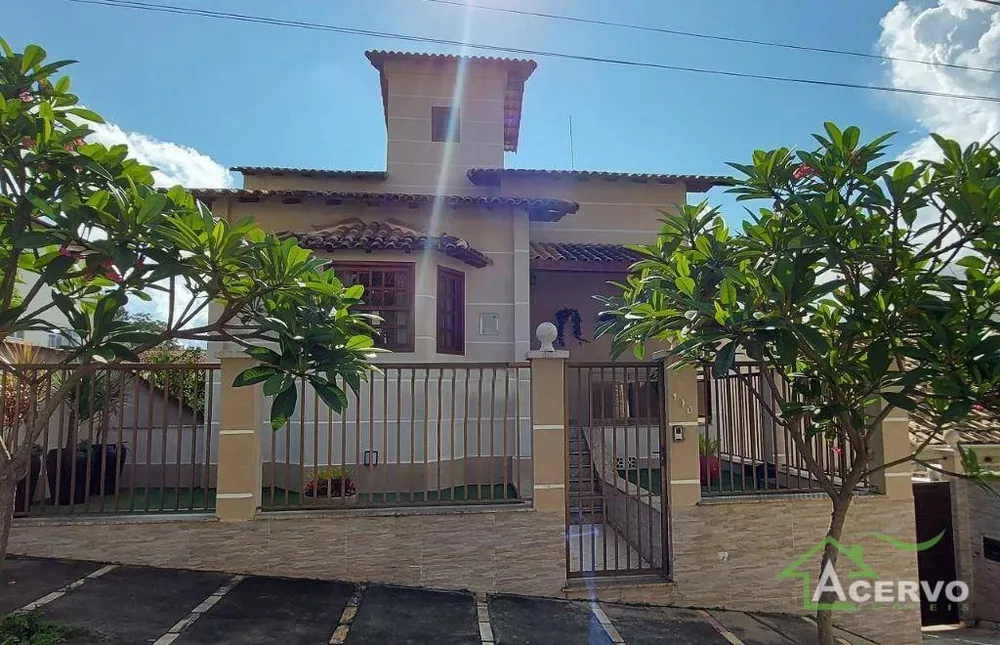 Casa, 4 quartos, 261 m² - Foto 2