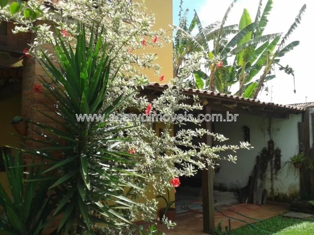 Casa, 3 quartos, 222 m² - Foto 2