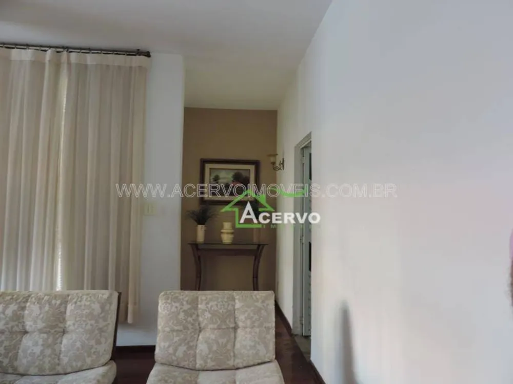 Casa, 6 quartos, 227 m² - Foto 4