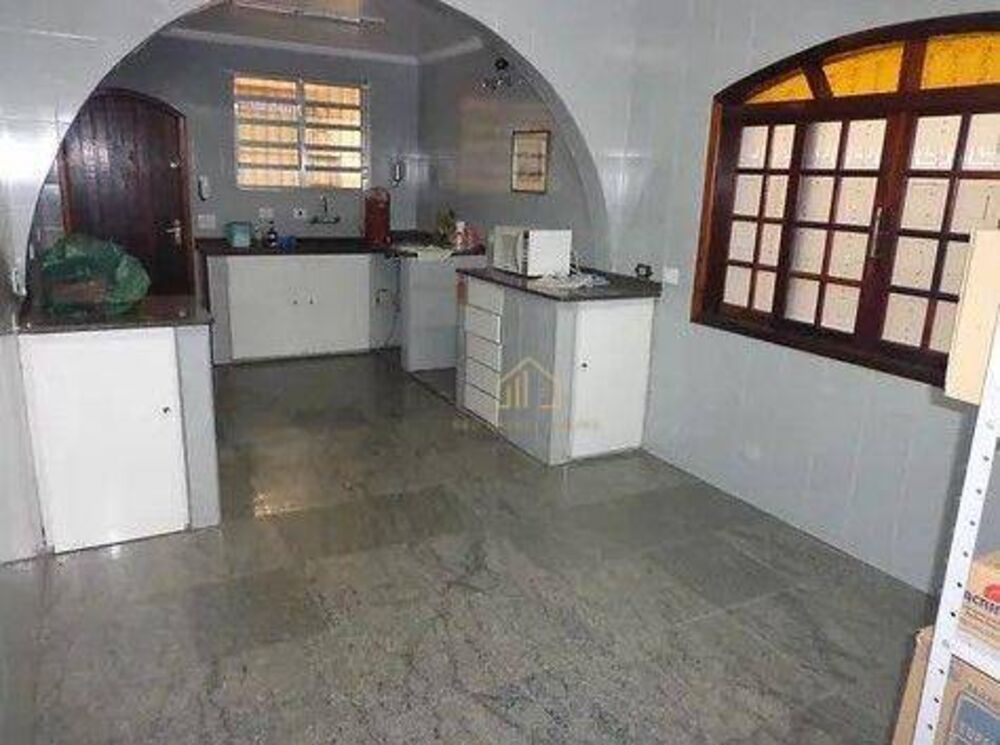 Sobrado, 3 quartos, 198 m² - Foto 3