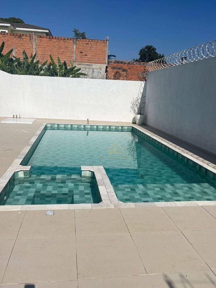 Casa, 3 quartos, 262 m² - Foto 3