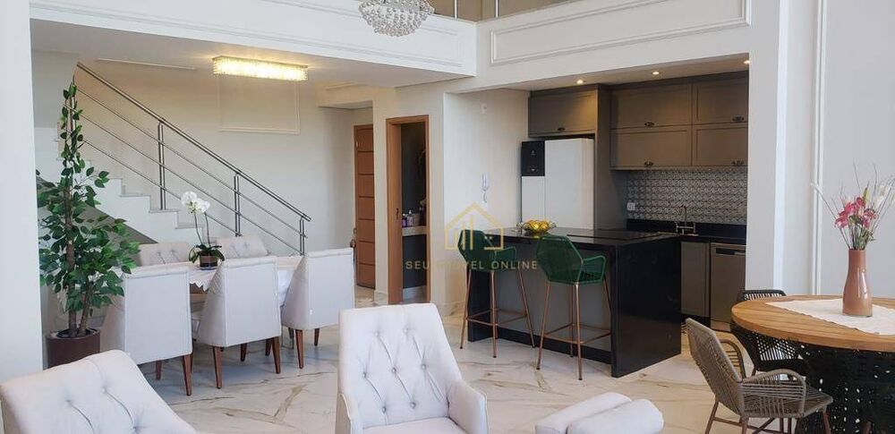 Apartamento, 3 quartos, 196 m² - Foto 1