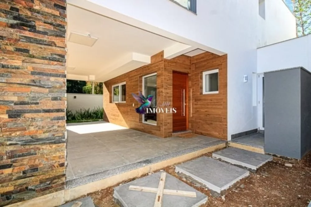 Casa de Condomínio à venda com 3 quartos, 300m² - Foto 3