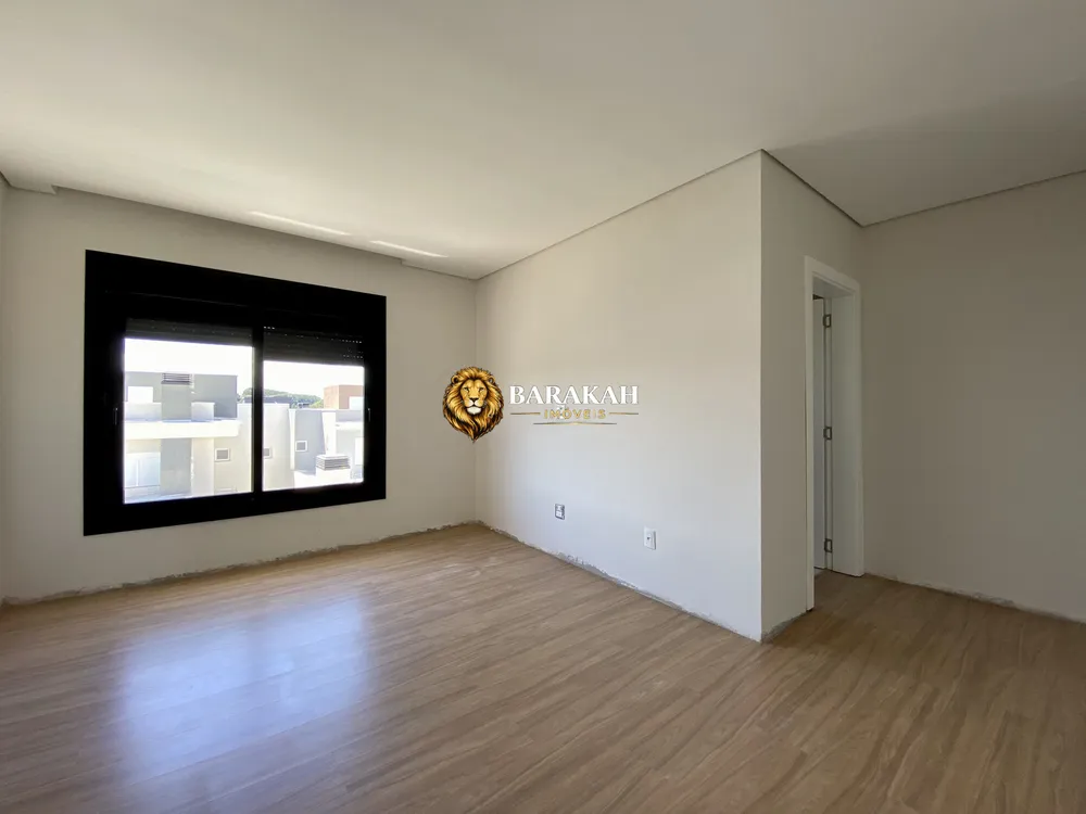 Casa, 3 quartos, 270 m² - Foto 9