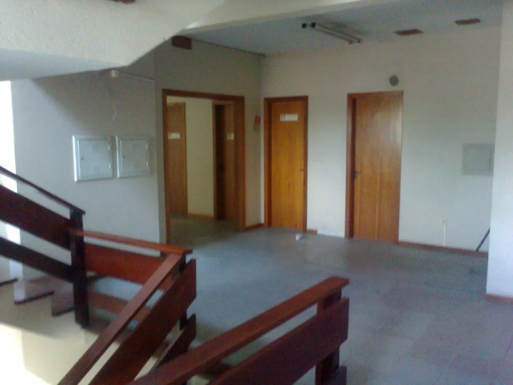 Sala-Conjunto, 1046 m² - Foto 2