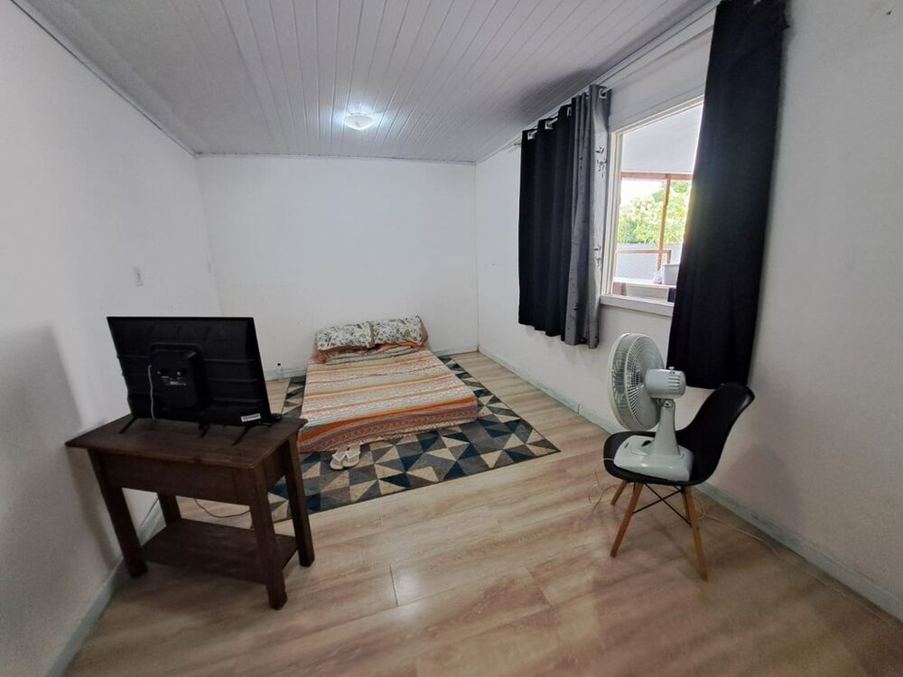 Casa à venda com 3 quartos, 130m² - Foto 4