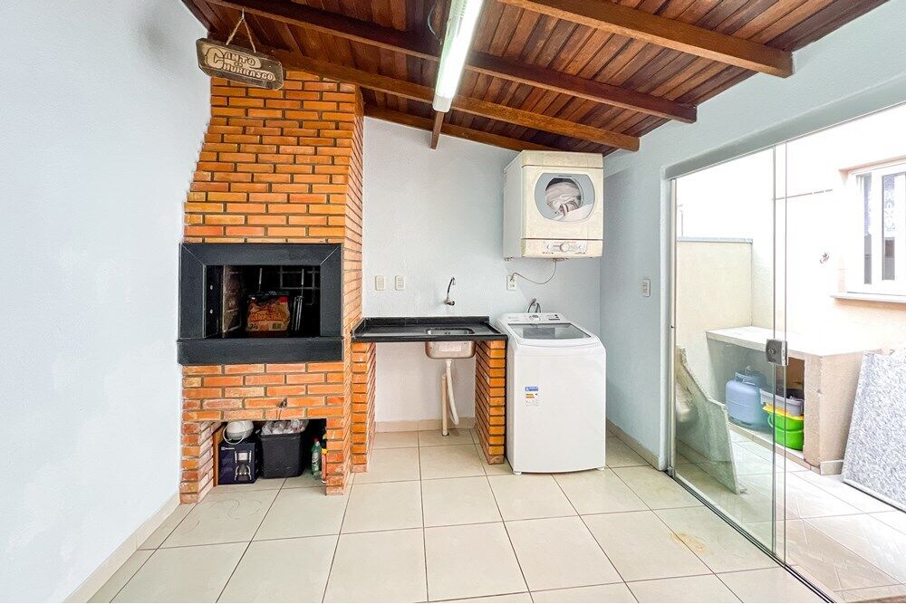 Casa de Condomínio à venda com 2 quartos, 103m² - Foto 2