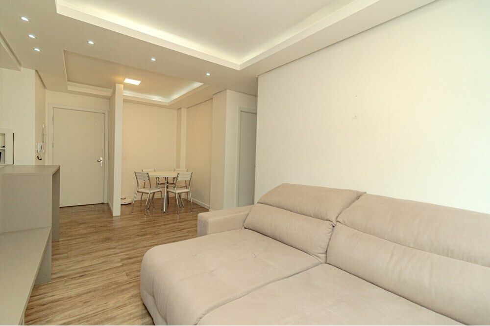 Apartamento à venda com 2 quartos, 64m² - Foto 7