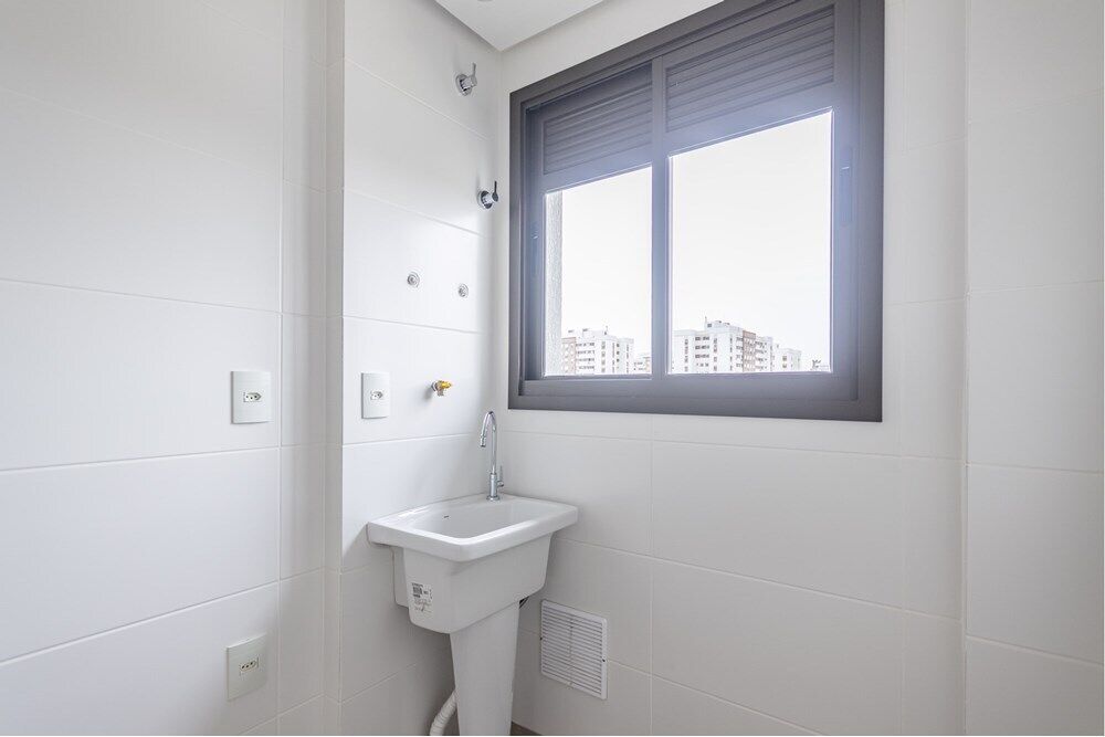 Apartamento à venda com 2 quartos, 64m² - Foto 3