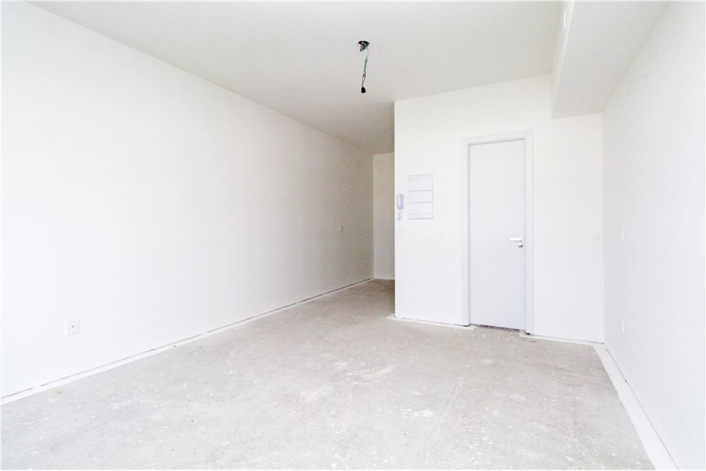 Apartamento à venda com 1 quarto, 33m² - Foto 3