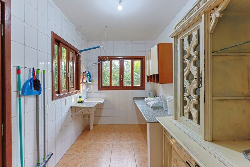 Casa à venda com 4 quartos, 928m² - Foto 9