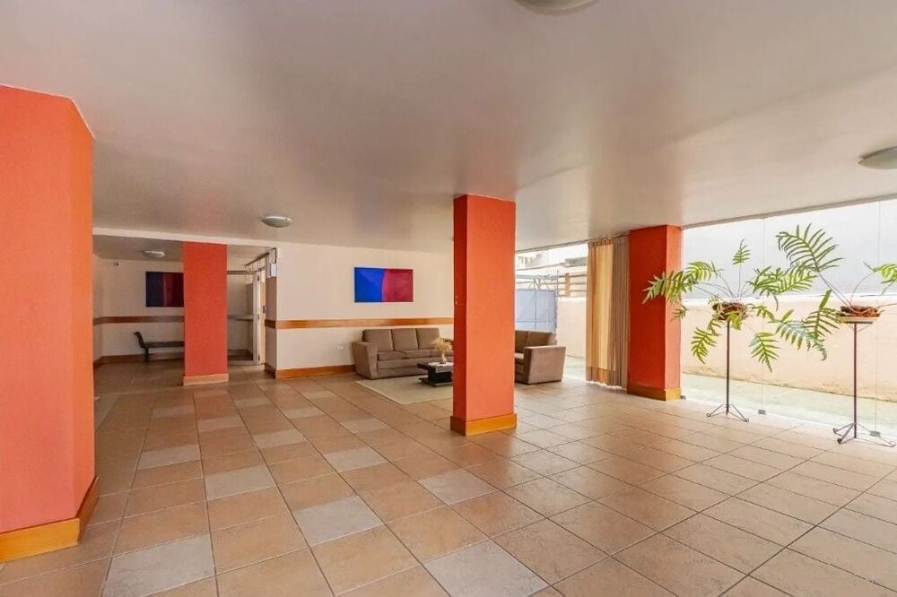 Apartamento à venda com 3 quartos, 120m² - Foto 1
