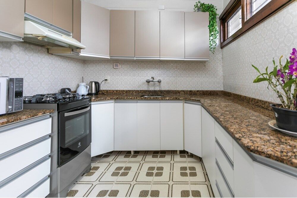 Casa à venda com 3 quartos, 214m² - Foto 12