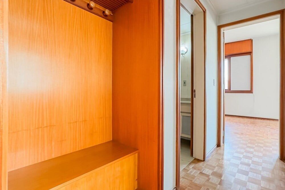 Apartamento à venda com 3 quartos, 217m² - Foto 6