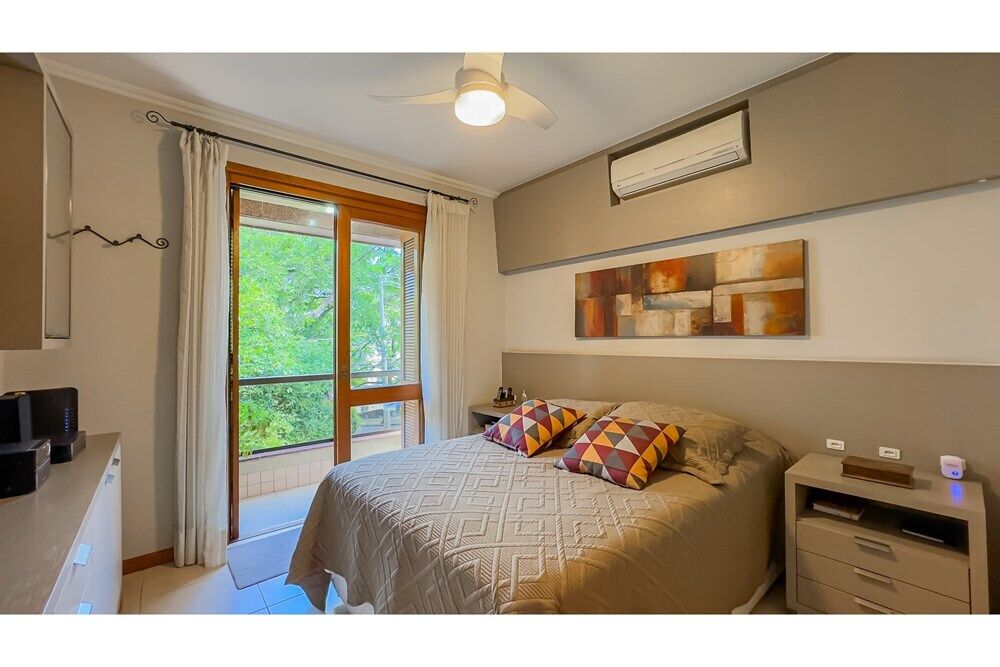Apartamento à venda com 2 quartos, 100m² - Foto 4